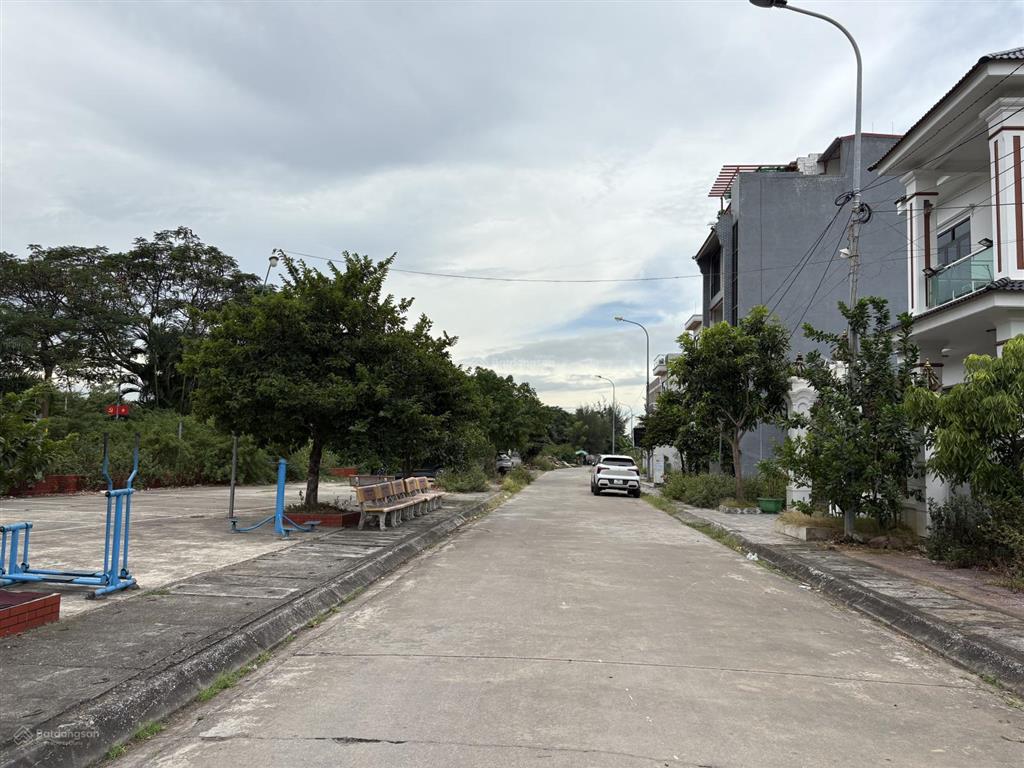 Cần bán lô đất 150 m2 (10 x 15) m khu phân lô đồng quán  thủy sơn  thủy nguyên, giá 4,2 tỷ.