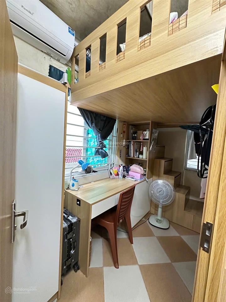 Chính chủ bán căn chung cư ngõ 640 nguyễn văn cừ, 45m2, 2 phòng ngủ