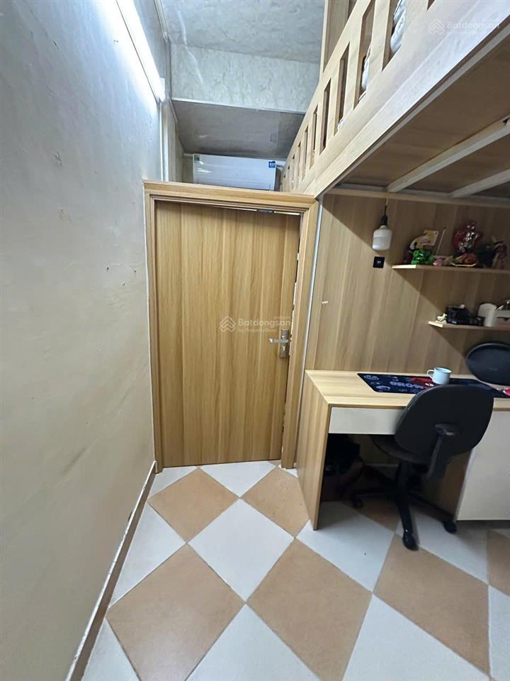 Chính chủ bán căn chung cư ngõ 640 nguyễn văn cừ, 45m2, 2 phòng ngủ