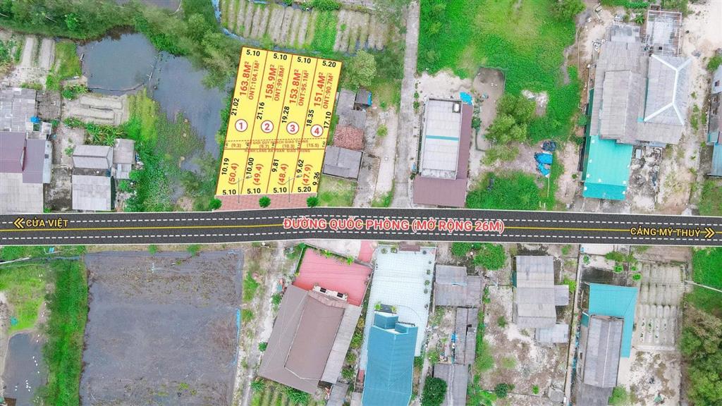 Hàng hiếm  bán đất mặt đường dh42 mở rộng 26m, sát biển, khu công nghiệp xã nam cửa việt