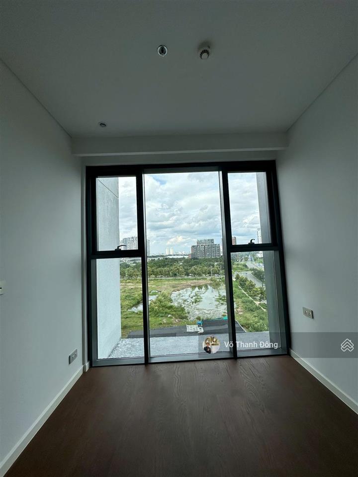 Bán 2 phòng ngủ 83m2 the crest metropole, tầng đẹp, view sông, giá tốt nhất thị trường chỉ 22,7 tỷ