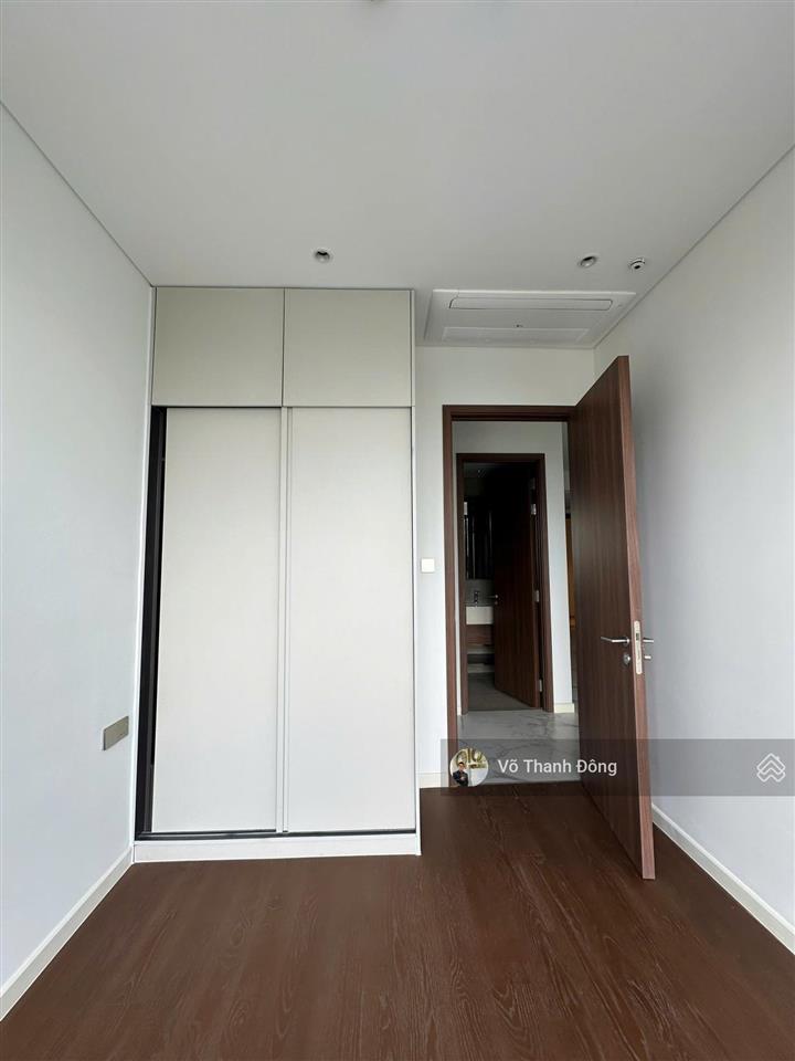 Bán 2 phòng ngủ 83m2 the crest metropole, tầng đẹp, view sông, giá tốt nhất thị trường chỉ 22,7 tỷ