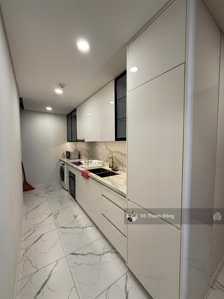 Bán 2 phòng ngủ 70m² the galleria residence, view sông, giá 25 tỷ bao hết, full nội thất đẹp
