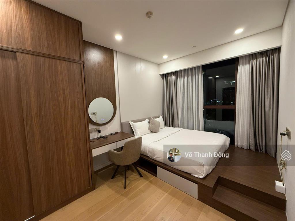 Bán 2 phòng ngủ 70m² the galleria residence, view sông, giá 25 tỷ bao hết, full nội thất đẹp