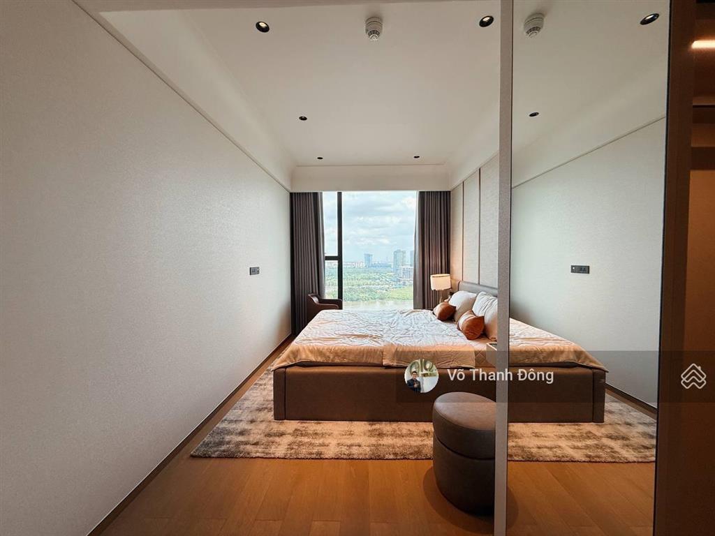 Bán căn 2 phòng ngủ grand marina saigon view sông trực diện, full nội thất, giá tốt 46 tỷ bao hết