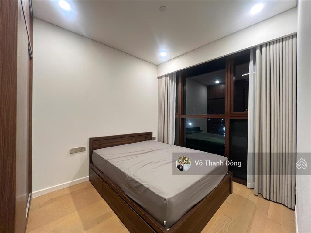 Bán 2 phòng ngủ 70m2 the galleria metropole, view sông, giá 25,5 tỷ bao hết, full nội thất đẹp