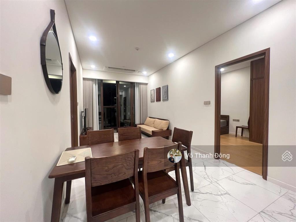 Bán 2 phòng ngủ 70m2 the galleria metropole, view sông, giá 25,5 tỷ bao hết, full nội thất đẹp