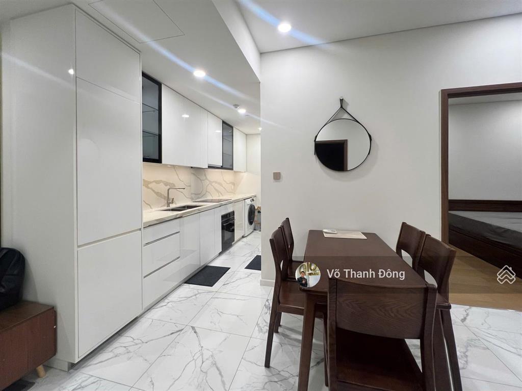 Bán 2 phòng ngủ 70m2 the galleria metropole, view sông, giá 25,5 tỷ bao hết, full nội thất đẹp