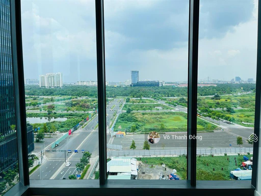 Bán 2 phòng ngủ góc the opera metropole view sông q1, sẵn sổ, sẵn suất ô tô định danh, giá 31 tỷ
