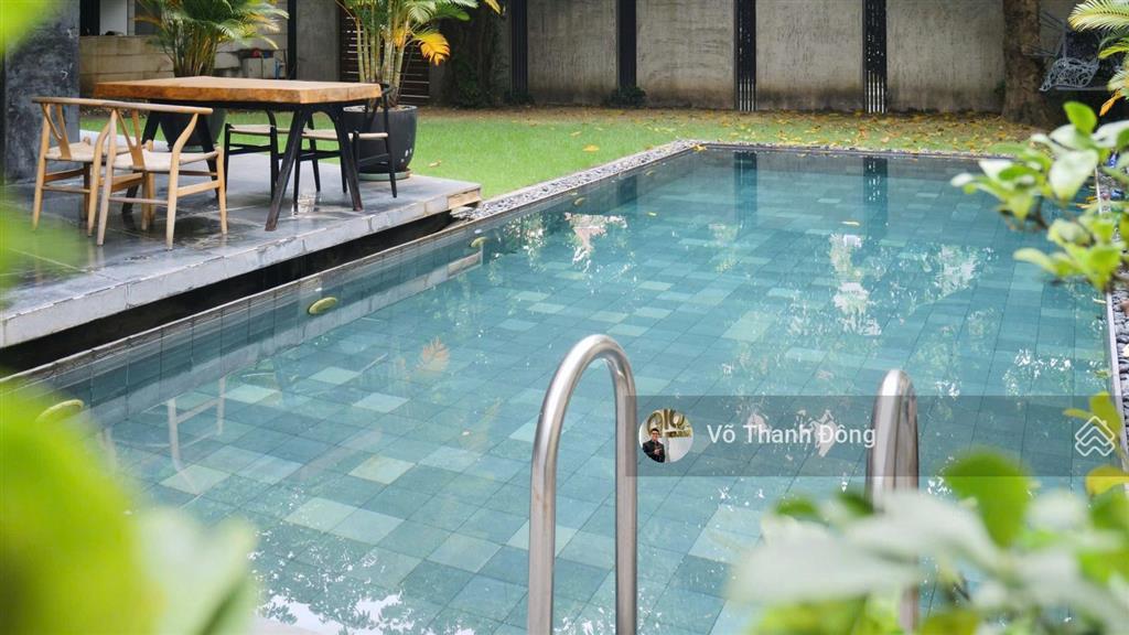 Cho thuê villa nguyễn văn hưởng thảo điền, 557m2, hồ bơi sân vườn, giá 263 triệu