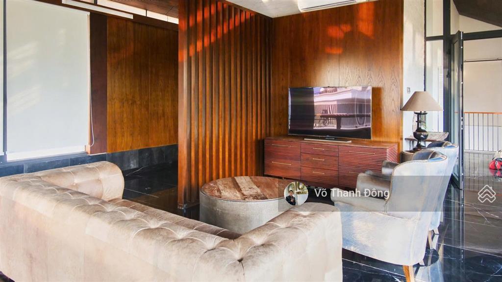 Cho thuê villa nguyễn văn hưởng thảo điền, 557m2, hồ bơi sân vườn, giá 263 triệu