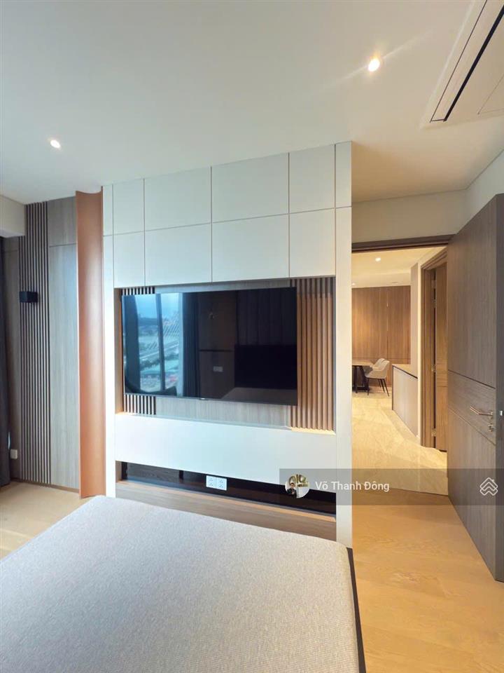 Bán 2 phòng ngủ 77m² the opera metropole view sông q1, full nội thất, giá tốt 32 tỷ bao hết