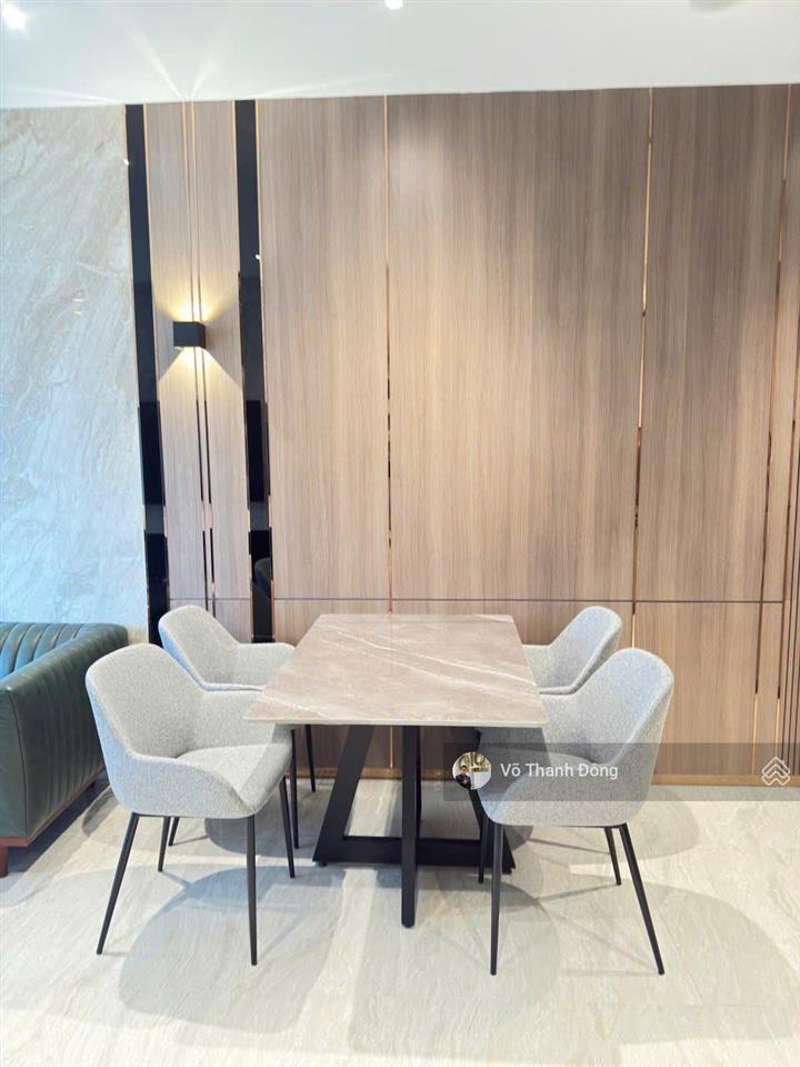 Bán 2 phòng ngủ 77m² the opera metropole view sông q1, full nội thất, giá tốt 32 tỷ bao hết