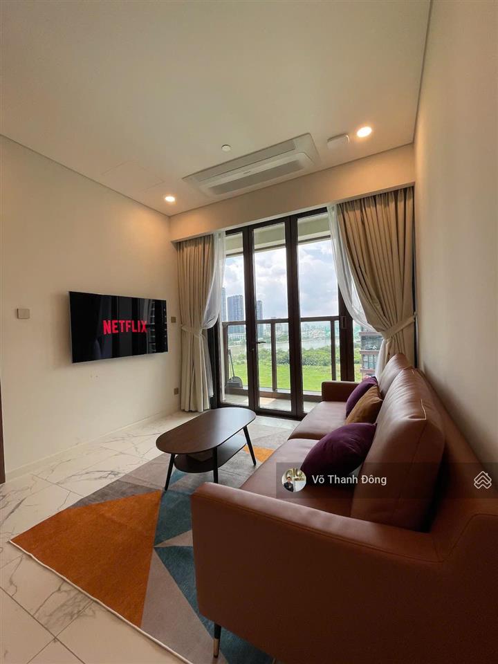 Bán 2 phòng ngủ 70m2 the galleria metropole, view sông vĩnh viễn, tầng cao, giá 26.5 tỷ bao hết