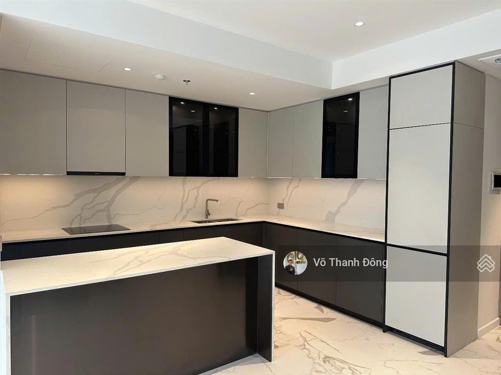 Bán 2 phòng ngủ 83m2 the crest, tầng cao, view sông vĩnh viễn, giá tốt hơn opera chỉ 30 tỷ