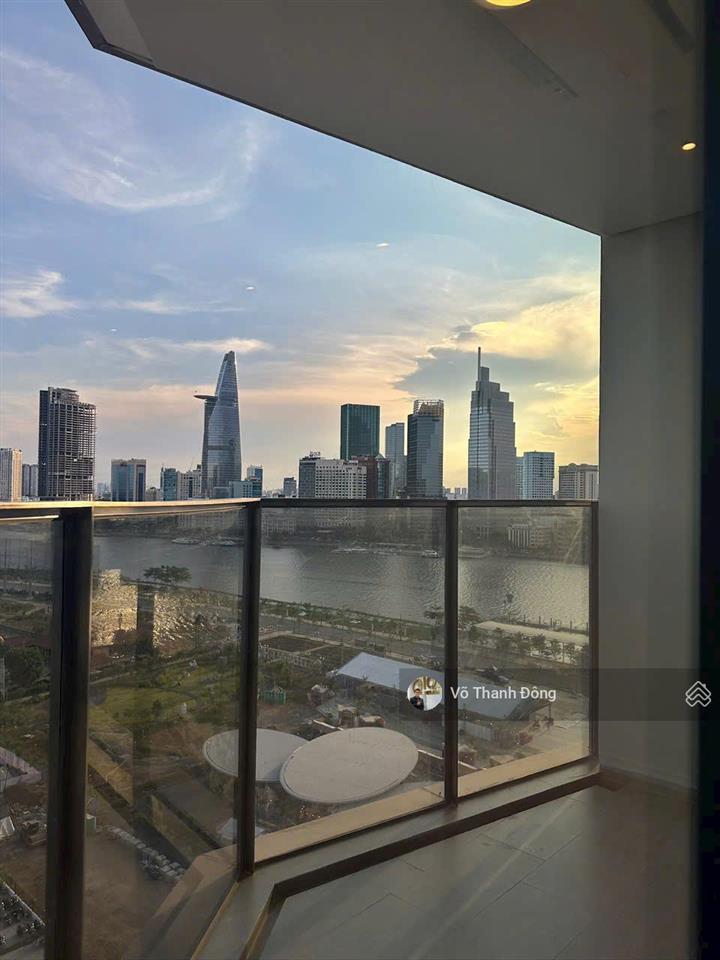 Bán 2 phòng ngủ 77m2 the opera metropole view sông q1, view pháo hoa, giá tốt nhất 34,5 tỷ bao hết