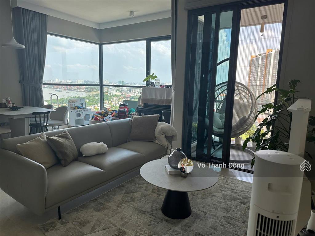 Bán duy nhất căn 3 phòng ngủ 128m2 q2 thảo điền full nội thất, view sông, giá tốt 23,5 tỷ bao hết