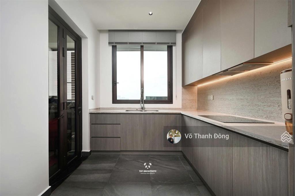 Bán căn 3 phòng ngủ diện tích 220m2 define, nội thất đẹp hiện đại, đã có sổ, giá tốt 42 tỷ bao hết