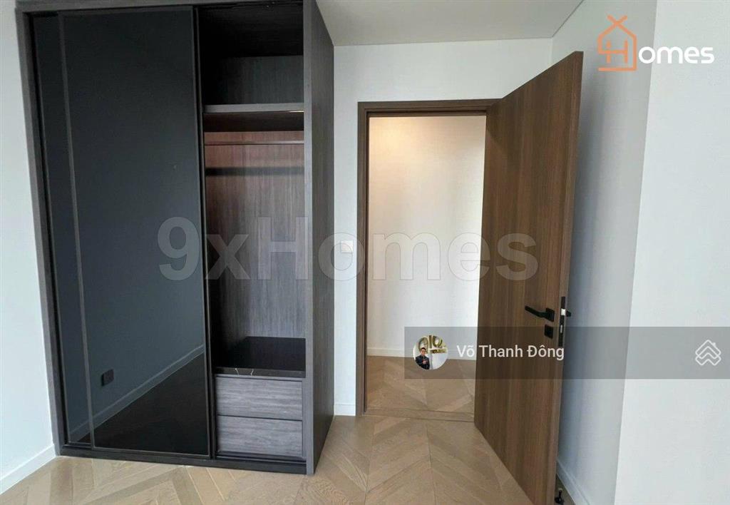 Bán 2 phòng ngủ 69m2 lumiere riverside, view city, lầu siêu cao, giá 11,3 tỷ bao hết
