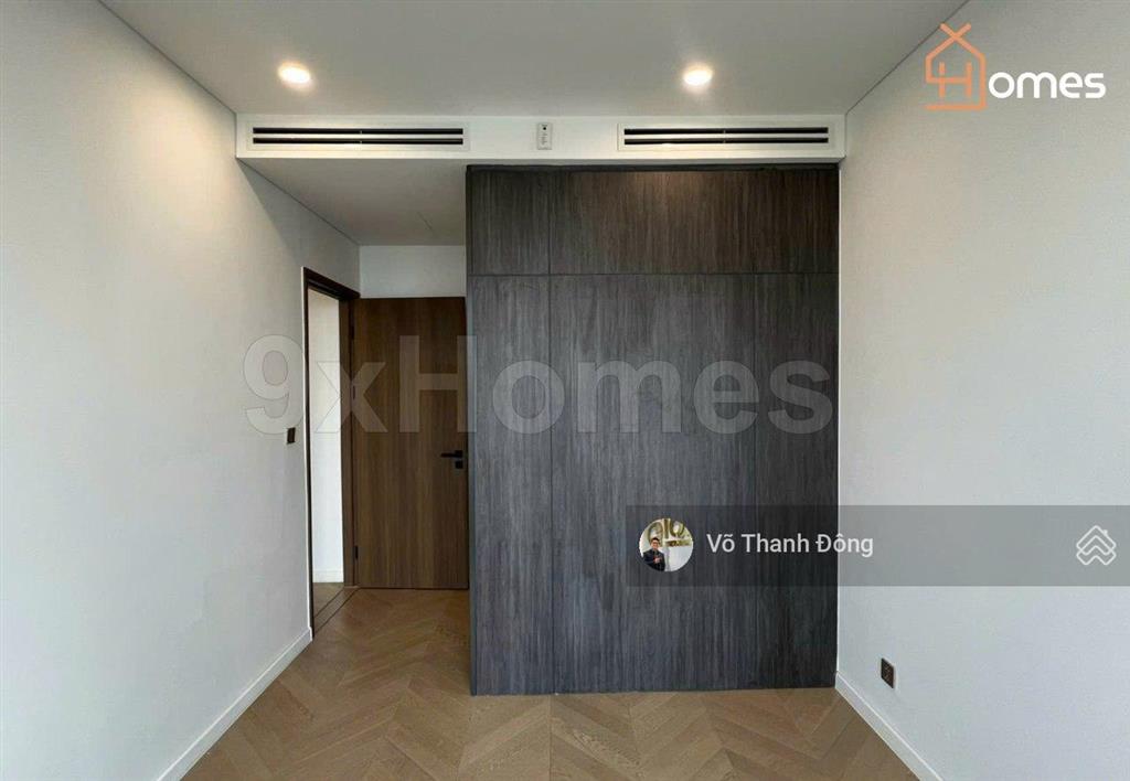 Bán 2 phòng ngủ 69m2 lumiere riverside, view city, lầu siêu cao, giá 11,3 tỷ bao hết