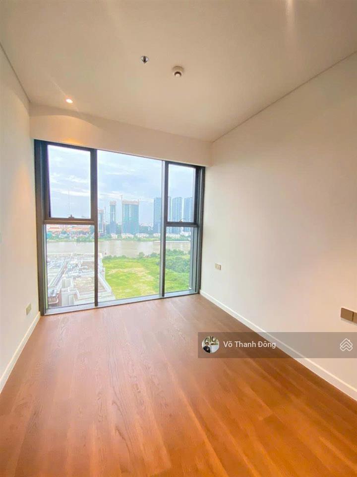 Bán 3 phòng ngủ the crest 129m2 view trực diện sông và landmark 81, tầng cao giá 55 tỷ bao hết