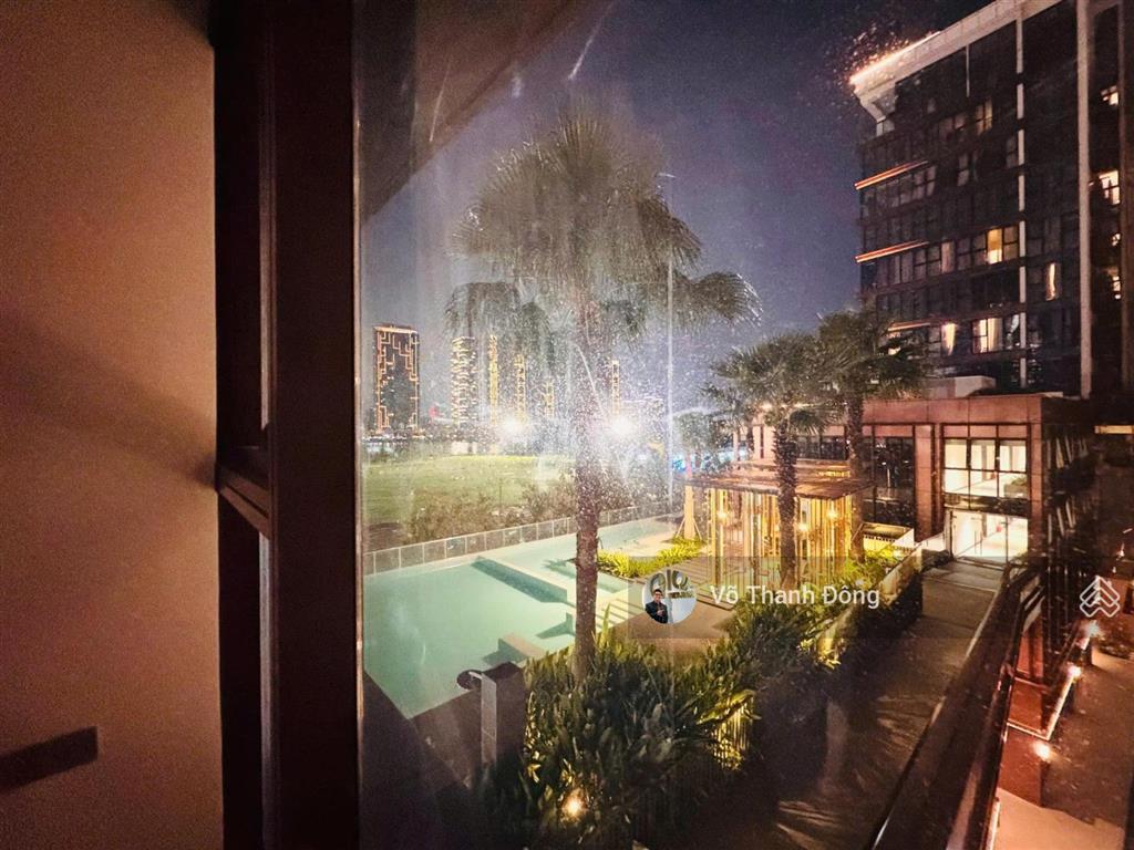 Bán 4 phòng ngủ 170m2 the galleria metropole, view trực diện sông, giá cạnh tranh chỉ 61 tỷ bao hết