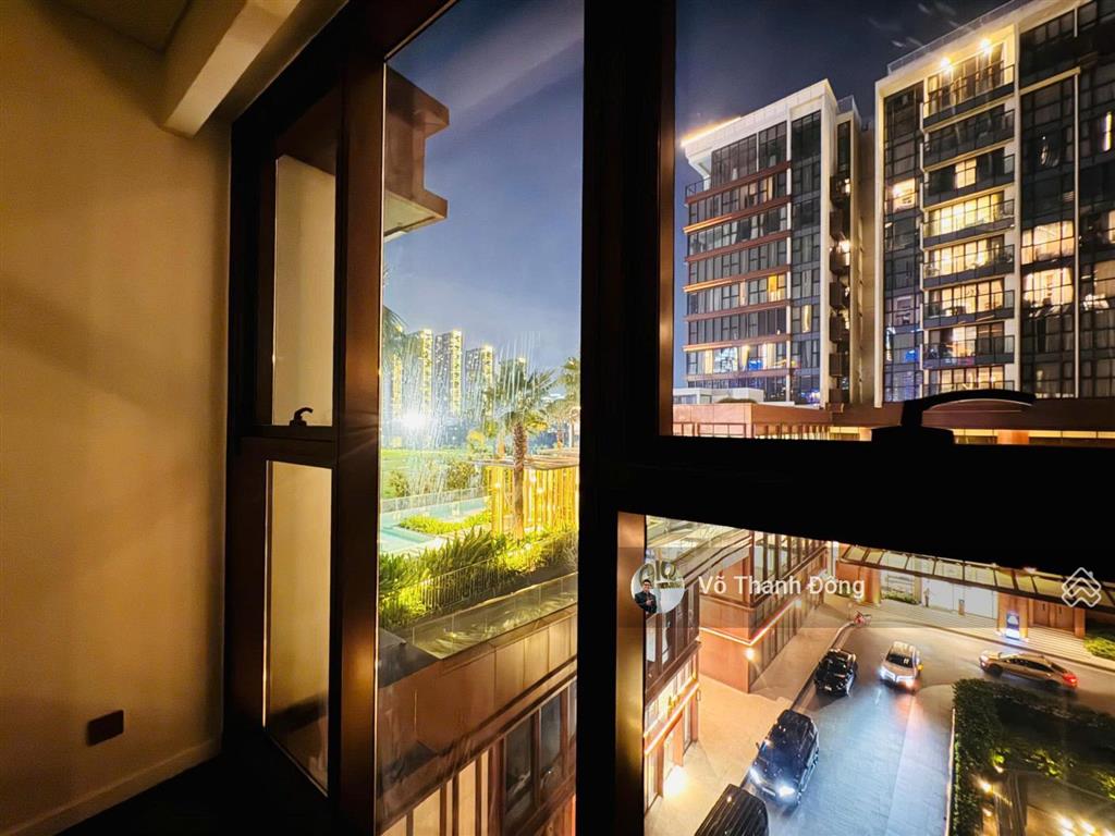 Bán 4 phòng ngủ 170m2 the galleria metropole, view trực diện sông, giá cạnh tranh chỉ 61 tỷ bao hết