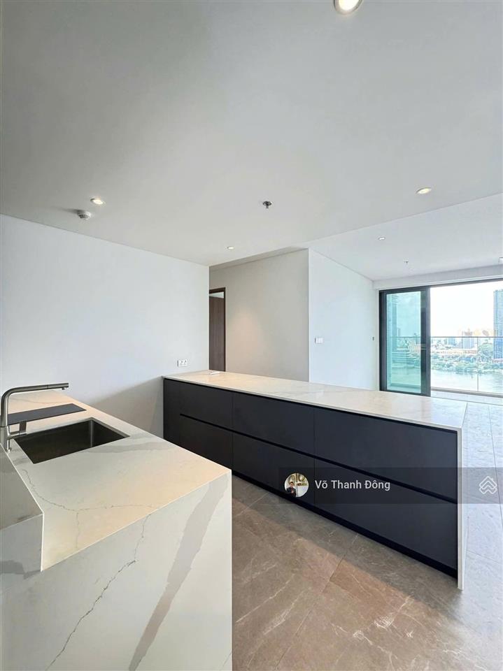 Bán 3 phòng ngủ the crest 152m2 view sông vĩnh viễn, tầng cao không chắn, duy nhất 1 căn 65 tỷ