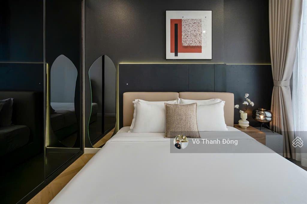 Bán 3 phòng ngủ lumiere riverside, view sông, tầng cao, giá tốt 17,5 tỷ all in, nội thất cao cấp