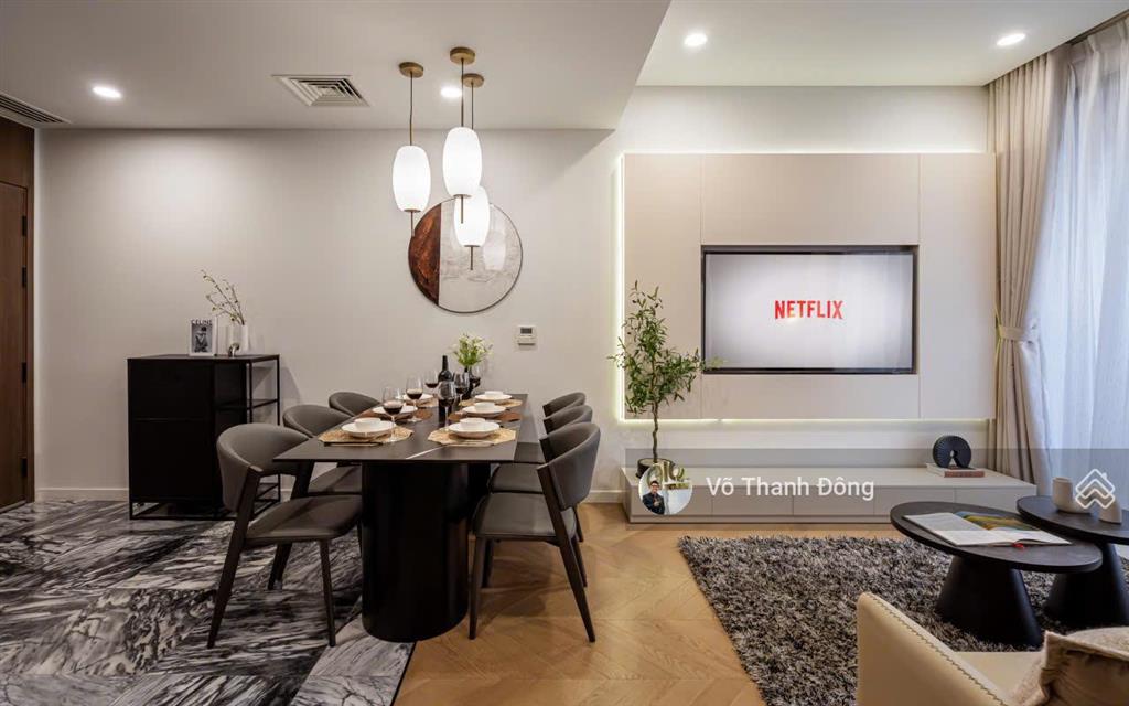 Bán 3 phòng ngủ lumiere riverside, view sông, tầng cao, giá tốt 17,5 tỷ all in, nội thất cao cấp