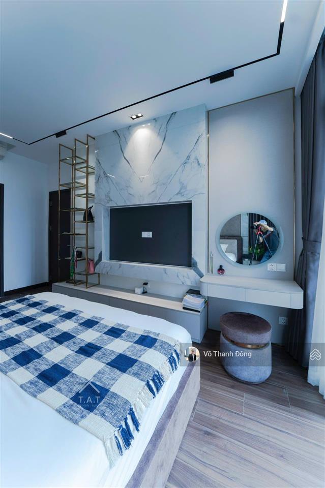 Bán căn hộ 3 phòng ngủ empire linden, diện tích 149m2, full nội thất, nhà đẹp, giá 35 tỷ bao hết