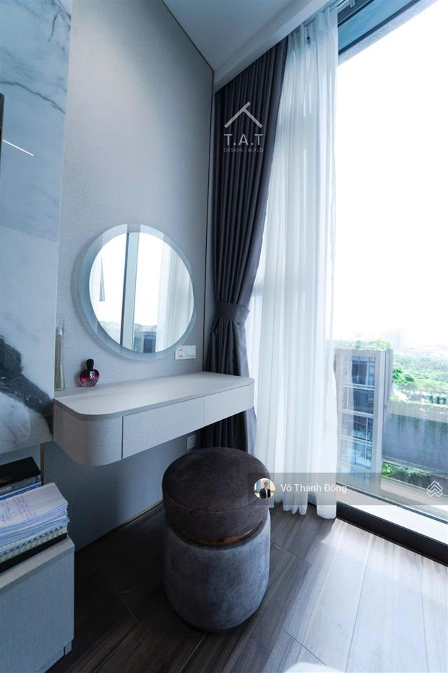 Bán căn hộ 3 phòng ngủ empire linden, diện tích 149m2, full nội thất, nhà đẹp, giá 35 tỷ bao hết