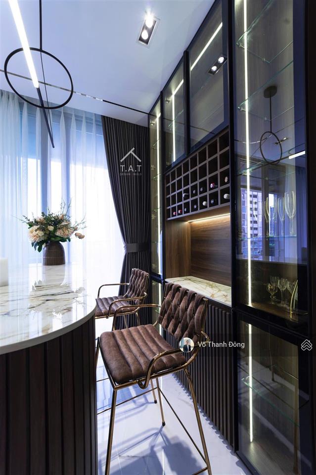 Bán căn hộ 3 phòng ngủ empire linden, diện tích 149m2, full nội thất, nhà đẹp, giá 35 tỷ bao hết