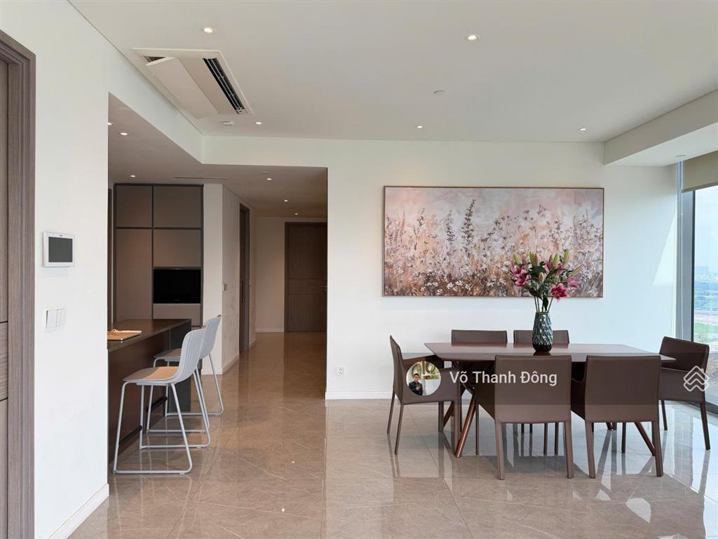 Cho thuê 4 phòng ngủ 180m2 trục hoa hậu opera metropole, view sông, full nội thất cao cấp