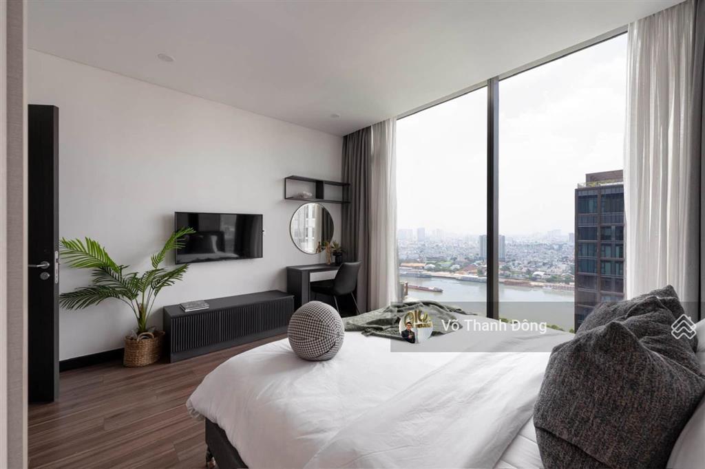 Cho thuê 3 phòng ngủ 127m2 empire linden, view sông, full nội thất đẹp, giá 85 triệu