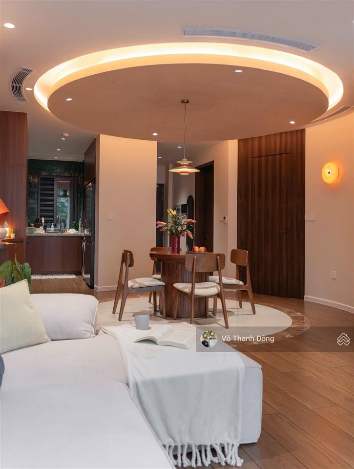 Bán 2 phòng ngủ 94m2 zeit river thủ thiêm, view thoáng, nội thất có gu, chỉ 21,5 tỷ bao hết.