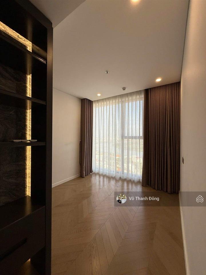 Bán căn 3 phòng ngủ lumiere riverside, view sông, lầu đẹp, giá cạnh tranh chỉ 16,3 tỷ bao hết