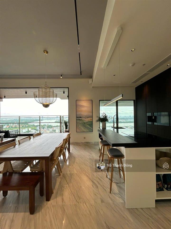Cho thuê 3 phòng ngủ 220m2 define, full nội thất đẹp, view sông, tầng cao, giá thuê 117 triệu/tháng