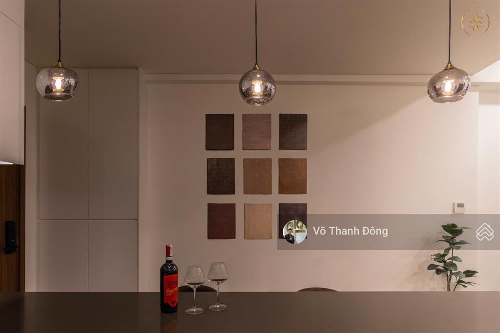 Cho thuê 2 phòng ngủ 81m2 the berkley, full nội thất đẹp, nhà mới 100%, giá 45 triệu bao phí