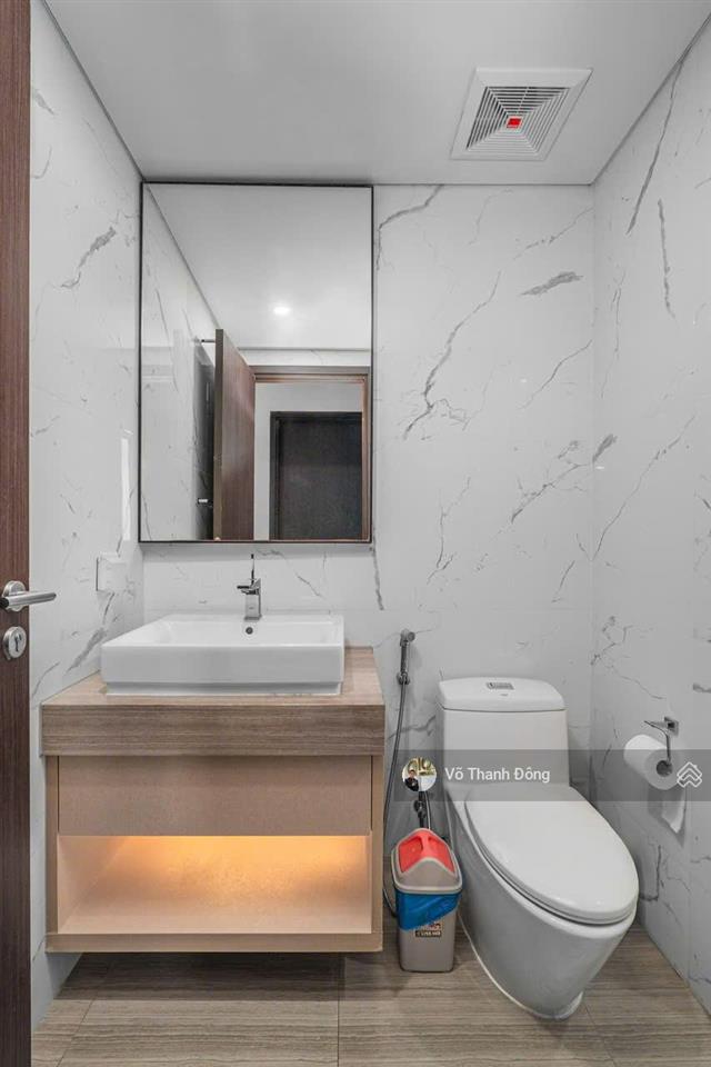 Cho thuê 3 phòng ngủ 149m2 empire city, view sông, nội thất đẹp, giá chỉ 70 triệu bao phí