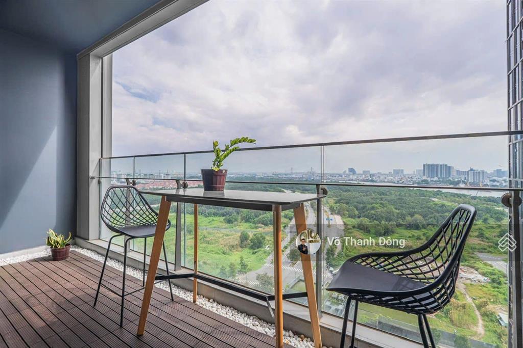 Cho thuê 3 phòng ngủ 149m2 empire city, view sông, nội thất đẹp, giá chỉ 70 triệu bao phí