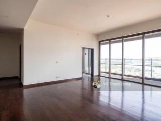 Cho thuê 4 phòng ngủ 325m2 define, lầu cao, view sông, nội thất cơ bản, giá 140 triệu/tháng