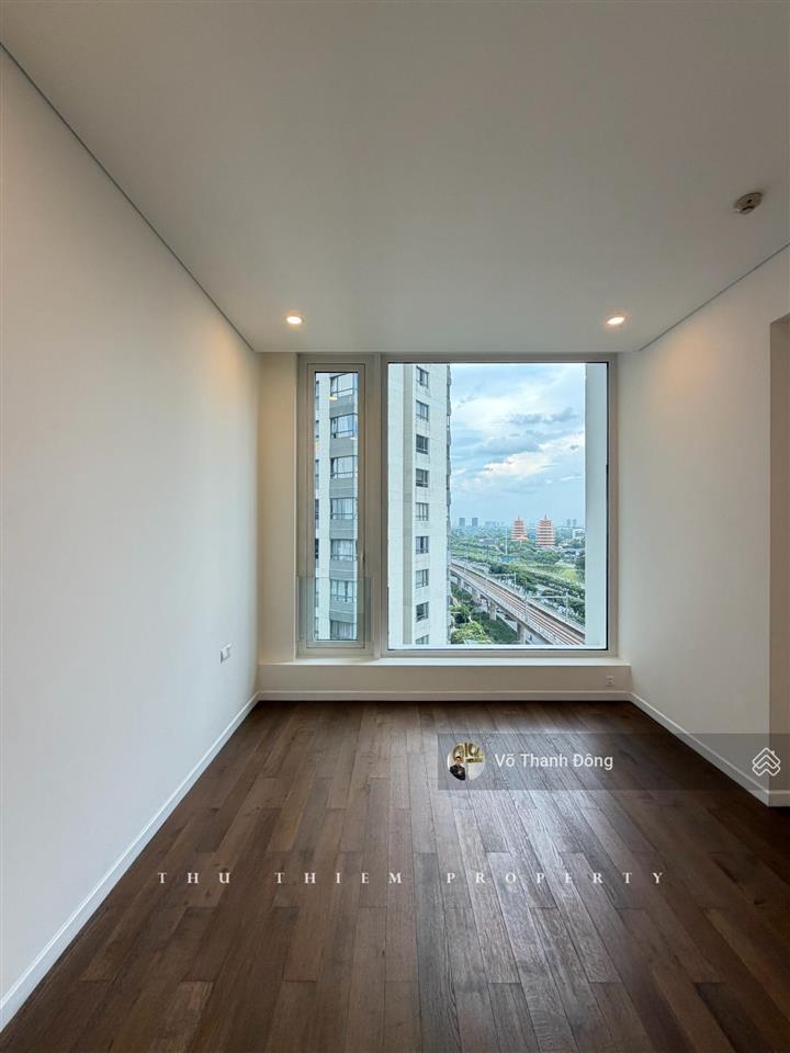 Cho thuê 2 phòng ngủ 116m2 the berkley, nội thất cơ bản, nhà mới 100%, giá 60 triệu bao phí