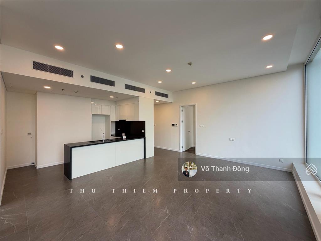 Cho thuê 2 phòng ngủ 116m2 the berkley, nội thất cơ bản, nhà mới 100%, giá 60 triệu bao phí