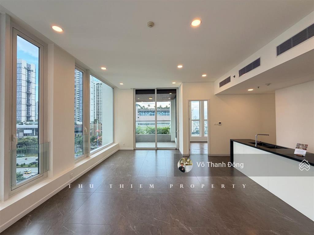 Cho thuê 2 phòng ngủ 116m2 the berkley, nội thất cơ bản, nhà mới 100%, giá 60 triệu bao phí