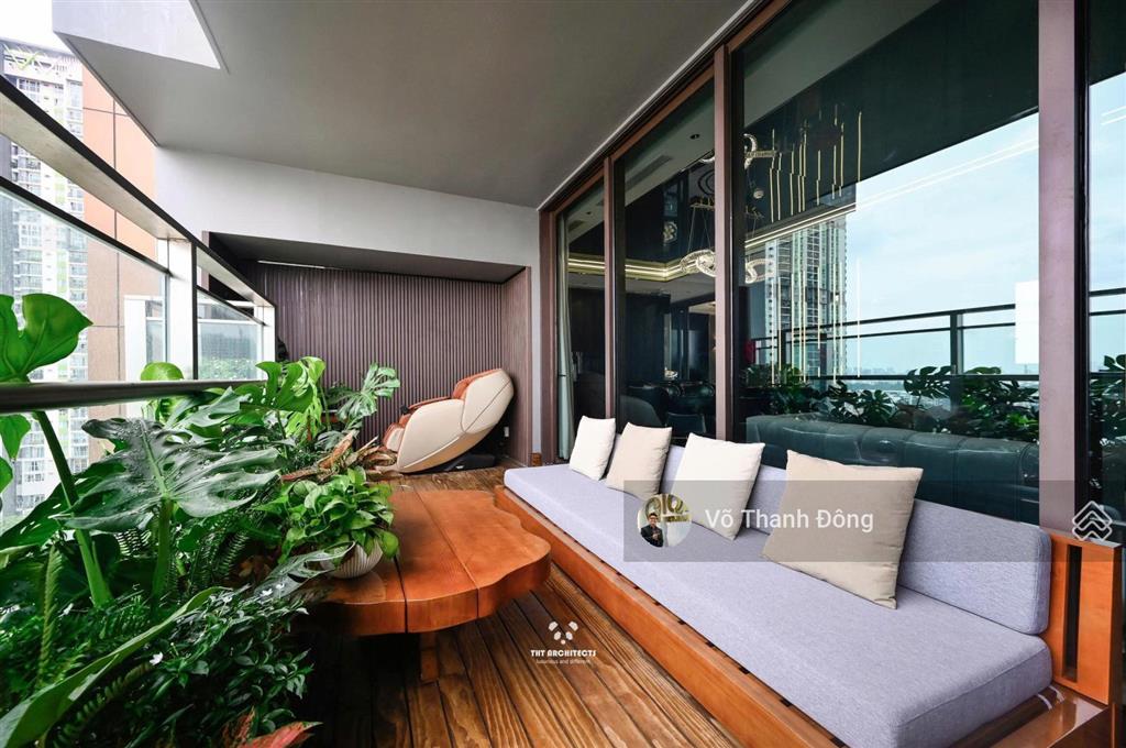 Cho thuê 3 phòng ngủ 220m2 define, nội thất đẹp hiện đại, view thoáng, giá 117 triệu/tháng