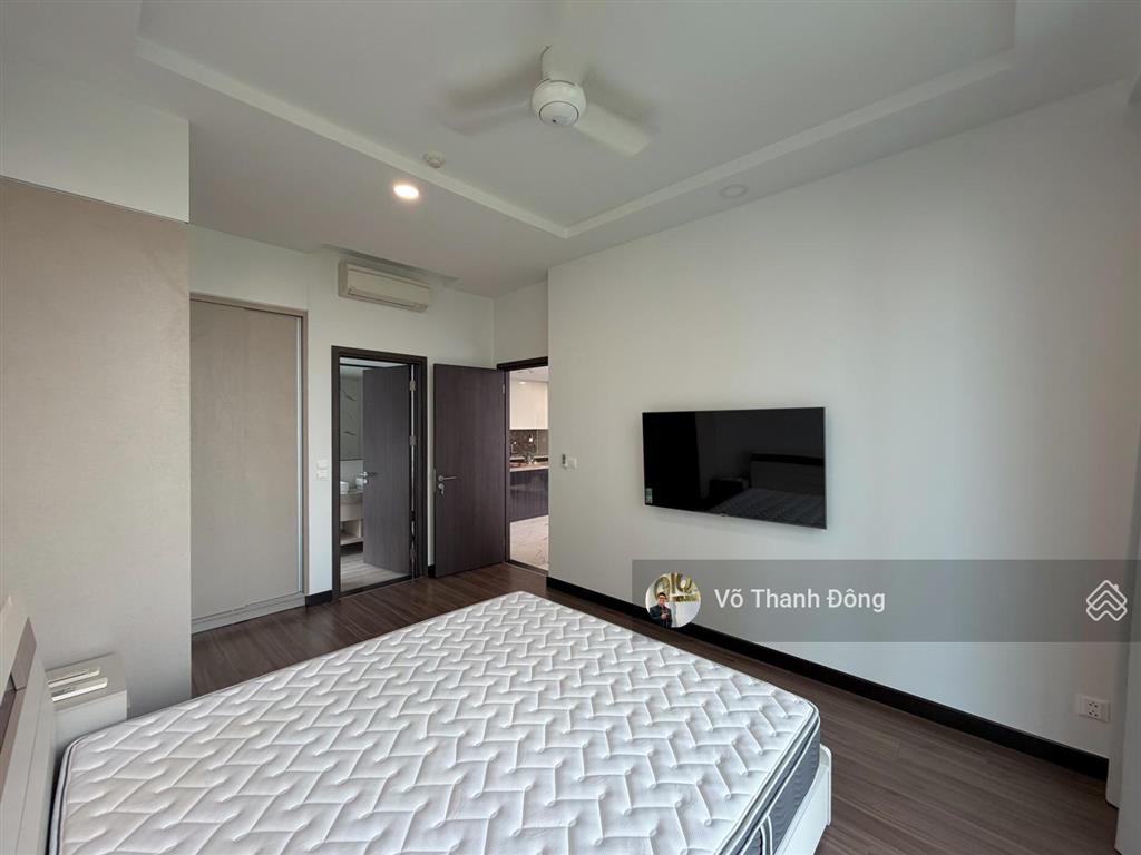 Cho thuê 3 phòng ngủ 154m2 empire, view nội khu xanh mát, full nội thất đẹp, giá chỉ 60 triệu