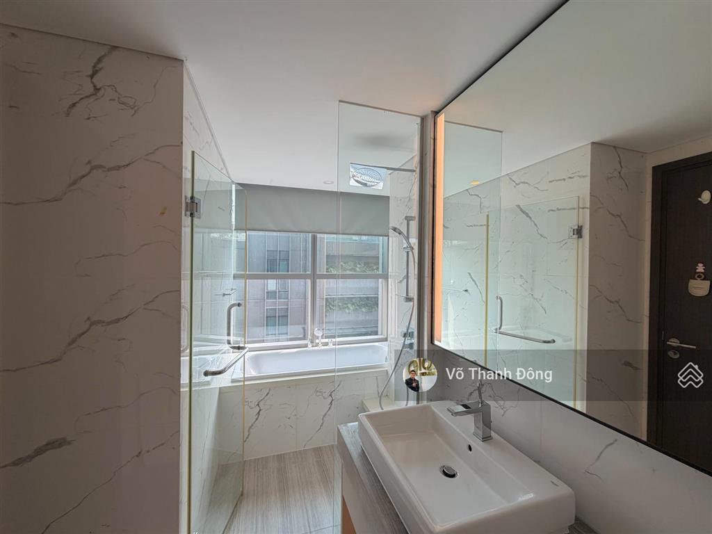 Cho thuê 3 phòng ngủ 154m2 empire, view nội khu xanh mát, full nội thất đẹp, giá chỉ 60 triệu