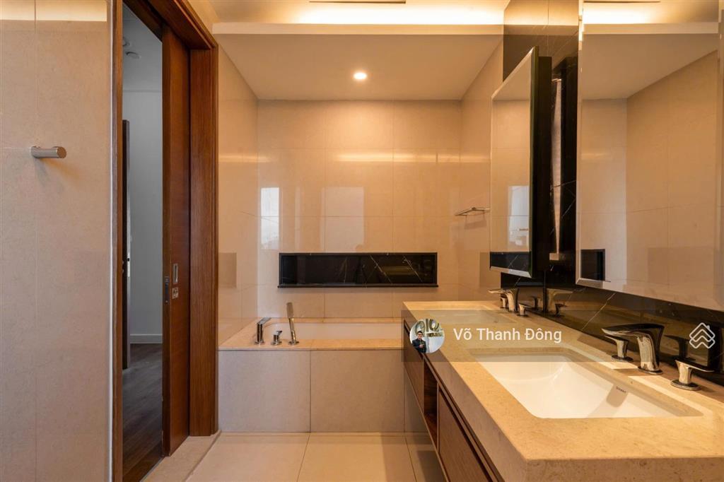 Cho thuê 3 phòng ngủ 133m2 the nassim full nội thất hiện đại, view sông, giá 85 triệu/tháng