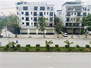 Hot! bán liền kề shophouse ở foresa xuân phương tasco, mặt đường 40m diện tích 90m2, mặt tiền 6m